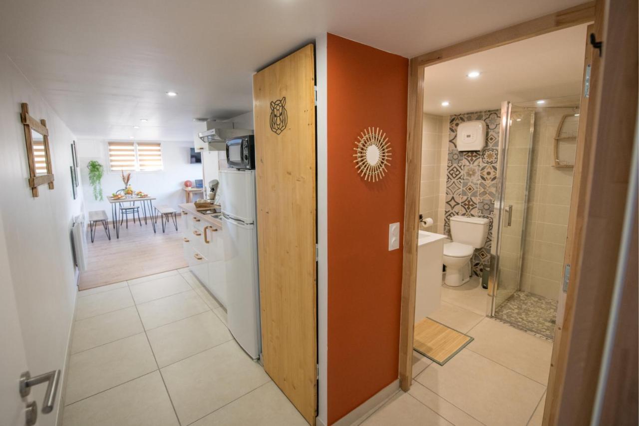 Kasa Home - Calme, Cosy, Wifi & Netflix Saint-Martin-la-Plaine Екстериор снимка